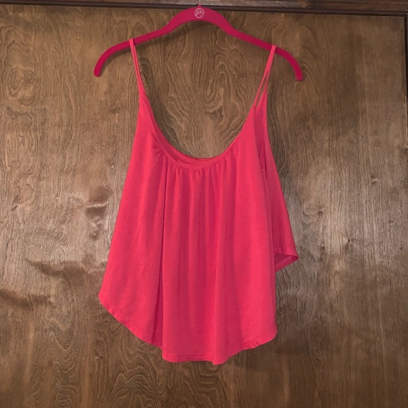 Tops - Pink tank